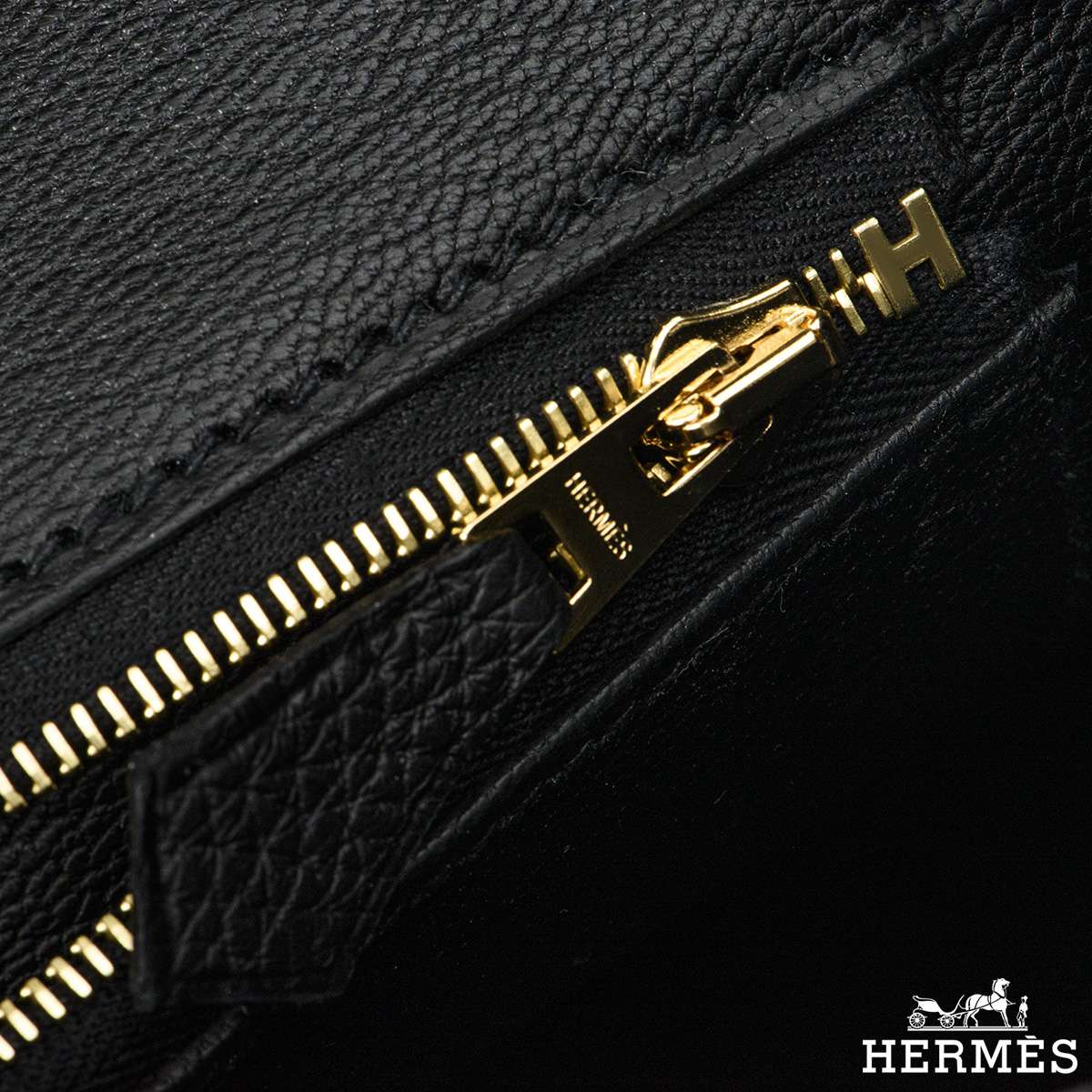 Hermes Birkin 25 Touch Noir (Black) Novillo/Niloticus Lisse (Shiny